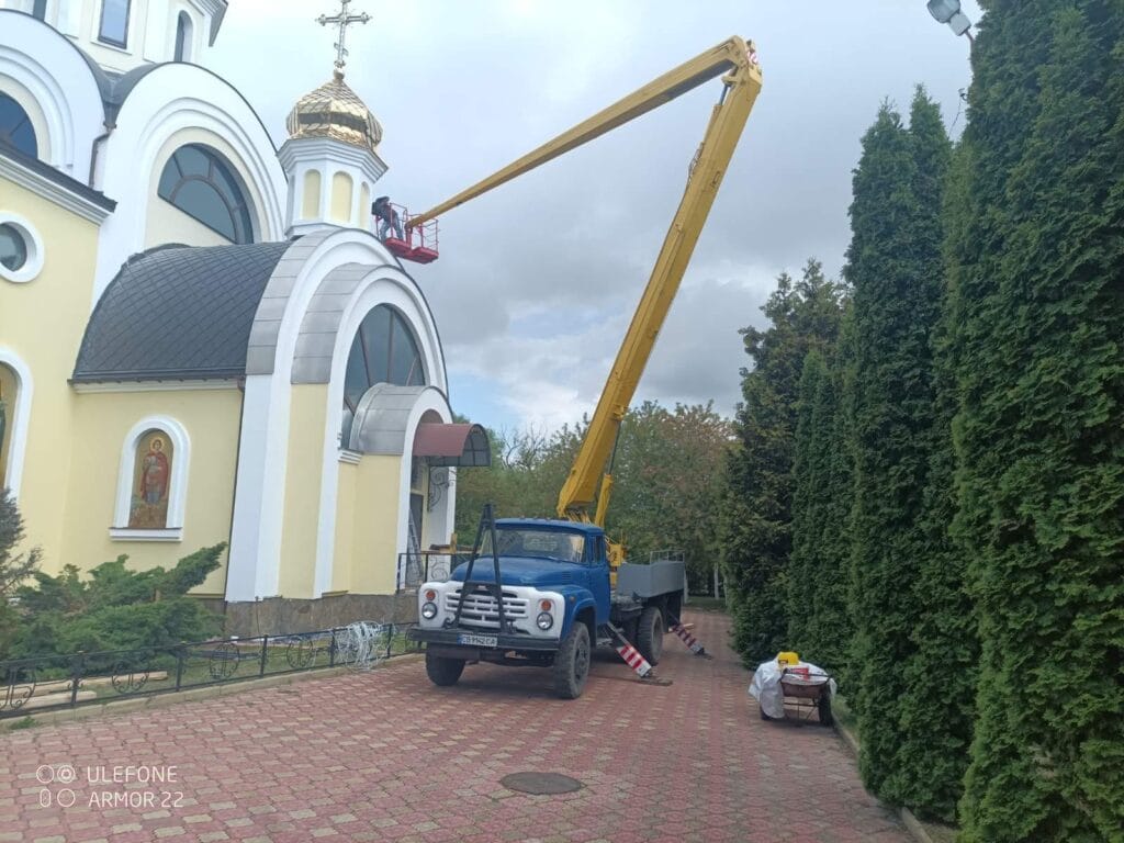 Аренда автовышки в Чернигове